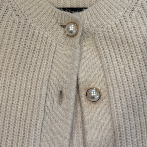 A&F ~ cropped knit cardigan sweater - Picture 9 of 11